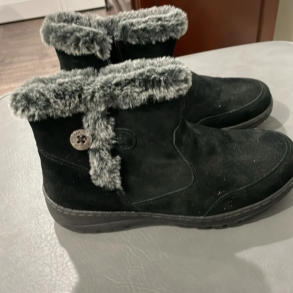 Khombu Waterproof Ankle boots faux fur lining Size 8 - Picture 2 of 5